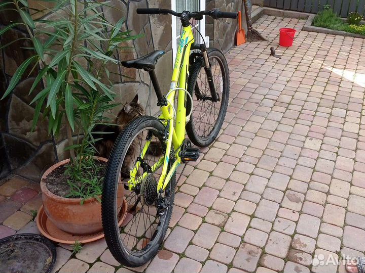 Велосипед GT stomper prime 26