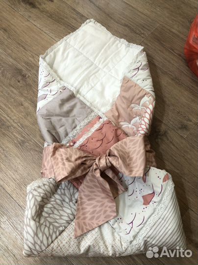 Уголок и бант на выписку