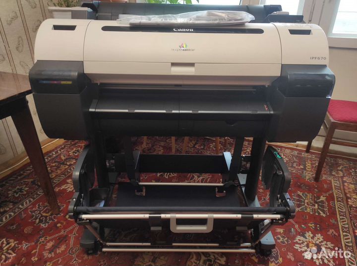 Плоттер Canon IPF670