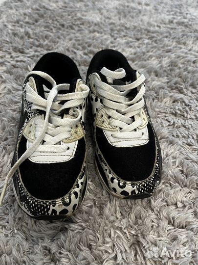 Кроссовки nike