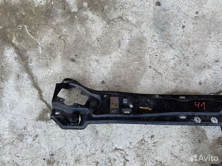 Планка телевизора верхняя Mercedes CLK W209