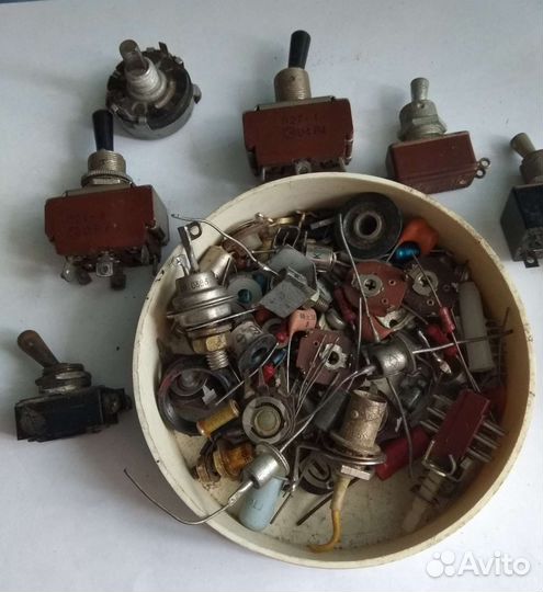 Радиодетали СССР разные