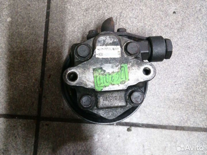 Насос гидроусилителя Kia Spektra carens II