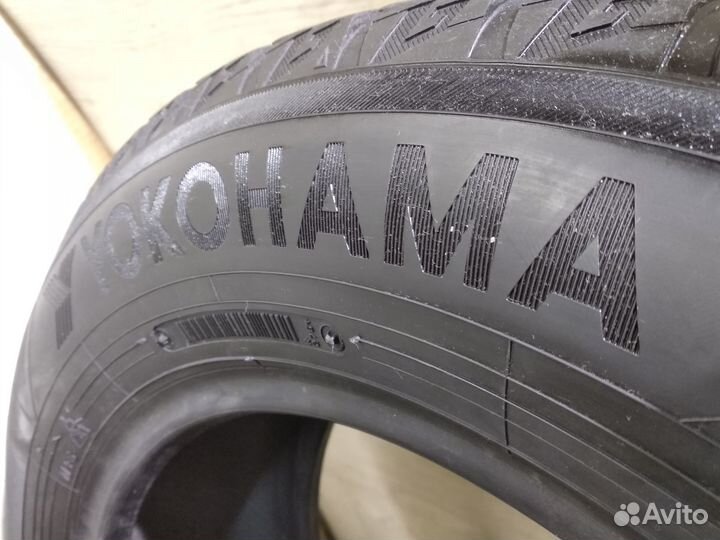 Yokohama Ice Guard IG50 205/45 R17