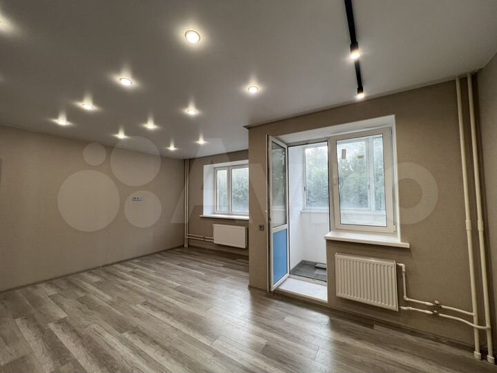 2-к. квартира, 54 м², 2/14 эт.