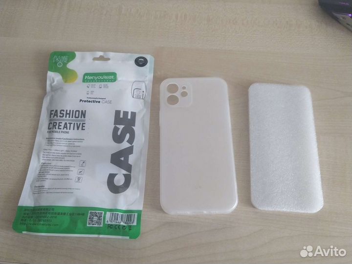 Чехол на iPhone 12