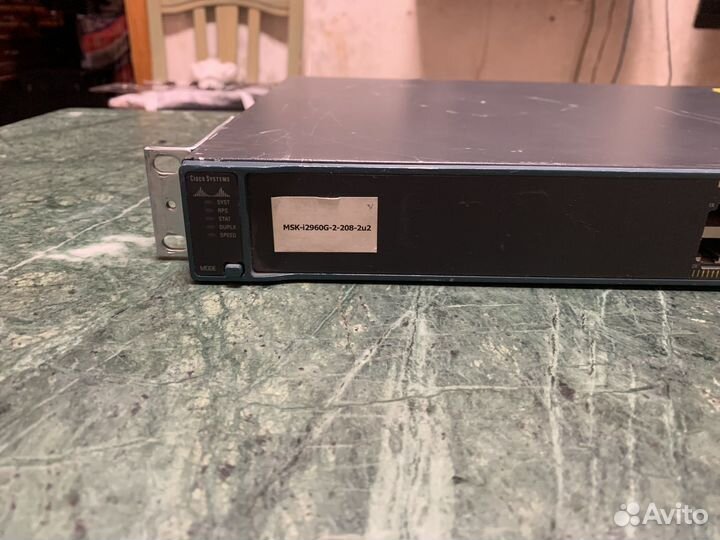 Коммутатор Cisco Catalyst WS-2960G-24TC-L
