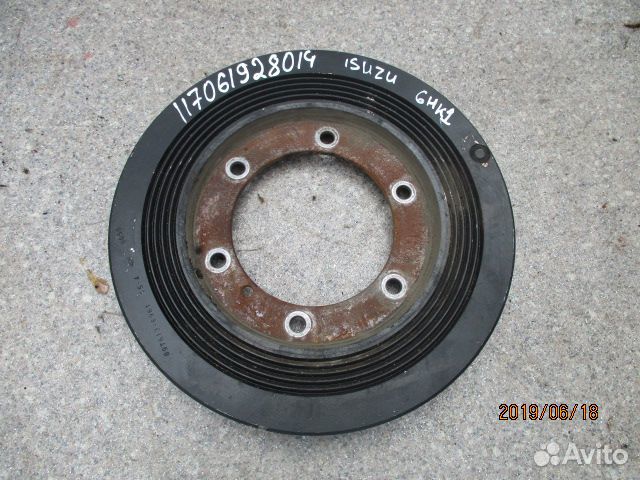 Демпфер коленчатого вала isuzu 8976136961