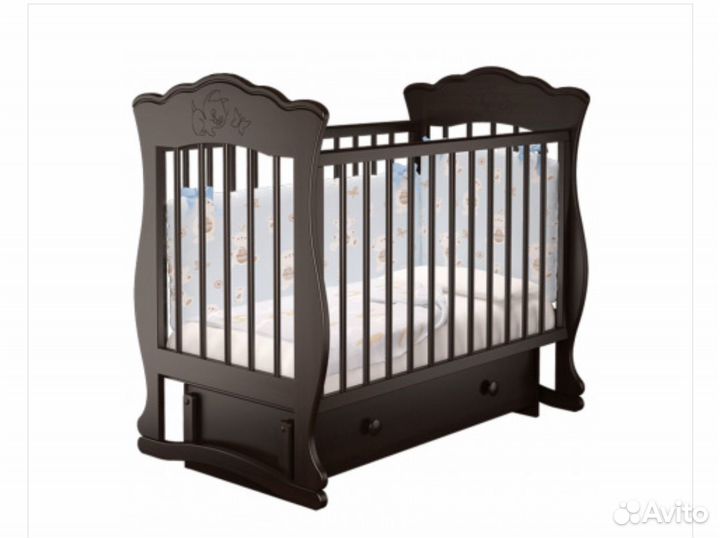 Детская кроватка
