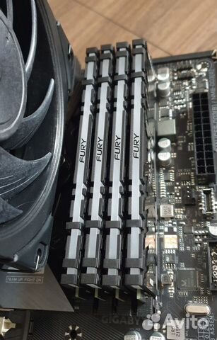 Kingston Fury renegade RGB, 64Gb (4х16) DDR4 3600