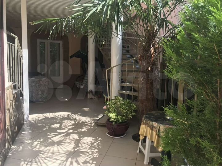 1-к. квартира, 42 м², 2/2 эт.