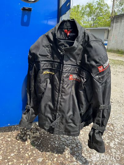 Мотокуртка и панцирь