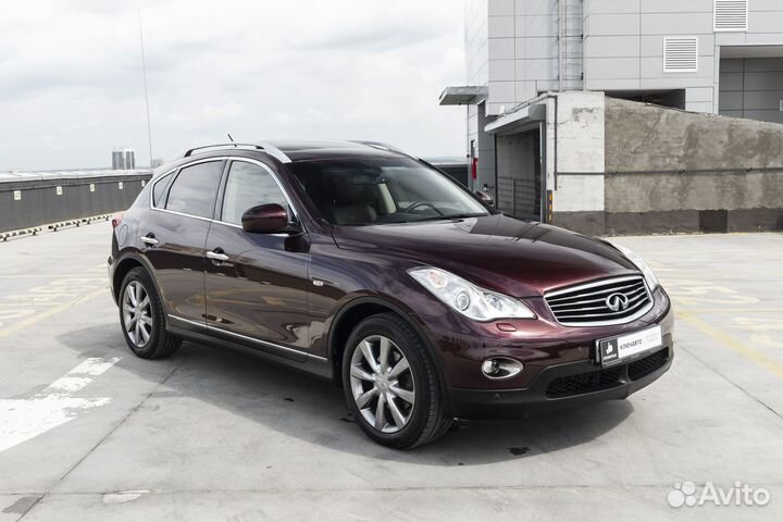 Infiniti QX50 2.5 AT, 2013, 169 609 км