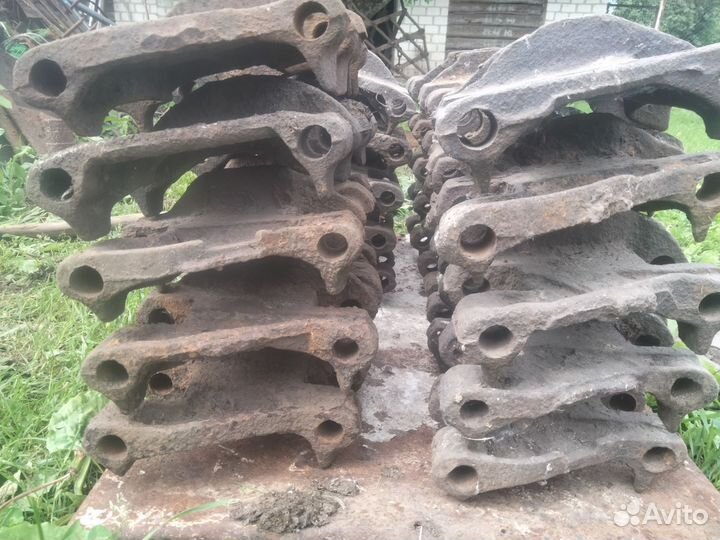 Лемеха, Траки дт 75