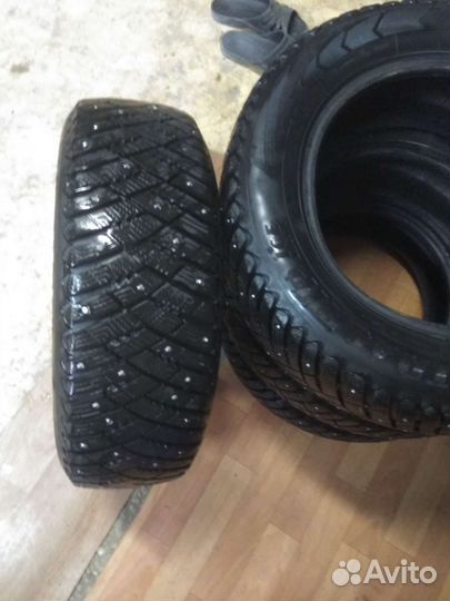 Goodyear Ultragrip Ice Arctic 195/65 R15 91T