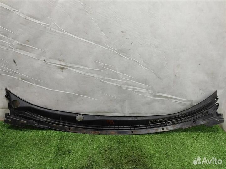 Решетка стеклоочистителей Mitsubishi Lancer 10 20