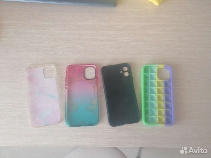 Чехол на телефон iPhone 11