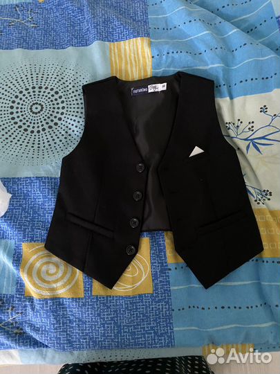 Жилетка для мальчика 98