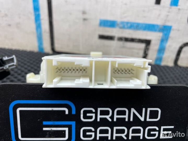 Блок парктроника Mercedes-Benz E-Class W211