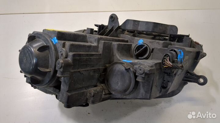 Кронштейн фары Volkswagen Touran, 2010