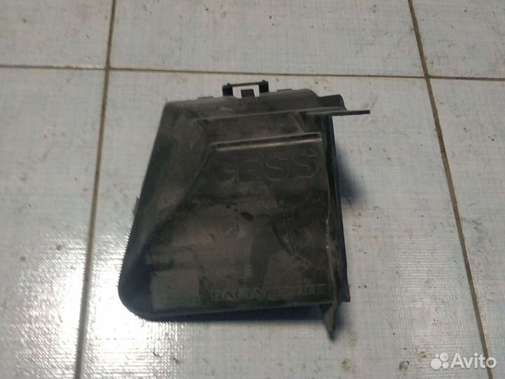 Дефлектор радиатора Duster 214998574R