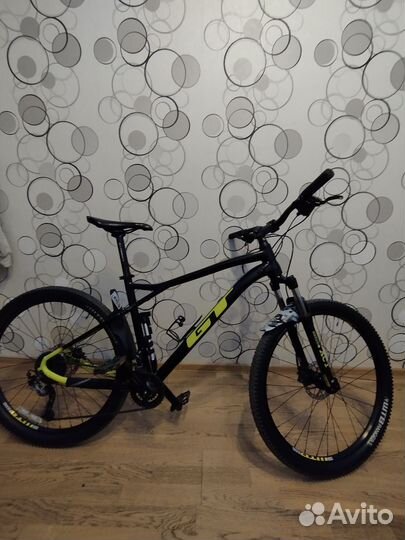 Горный велосипед GT Avalanche sport 27.5