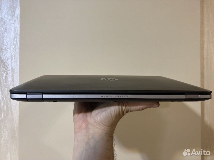 HP EliteBook 14” i5 5300u, 8gb, 180SSD + dock