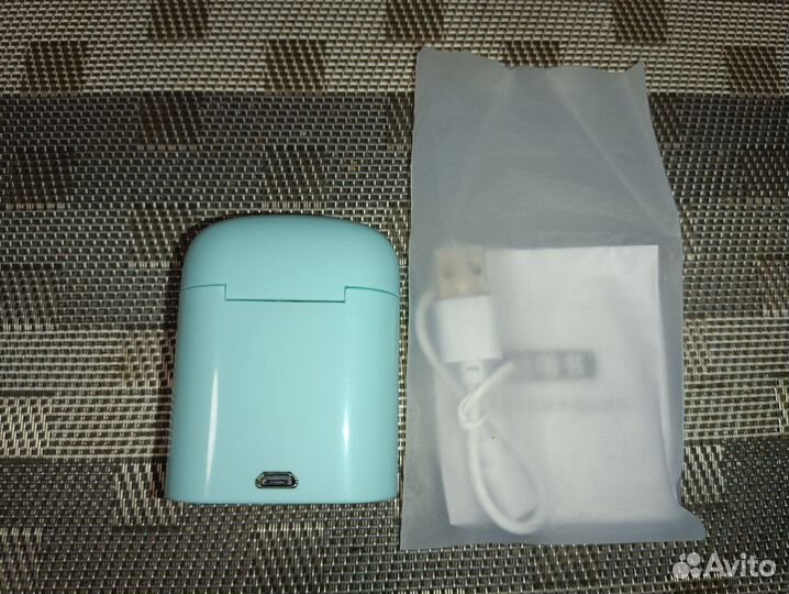 Беспроводные наушники TWS белые