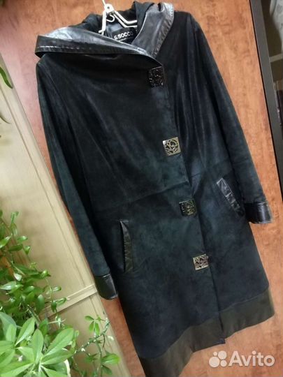 Замшевый плащ