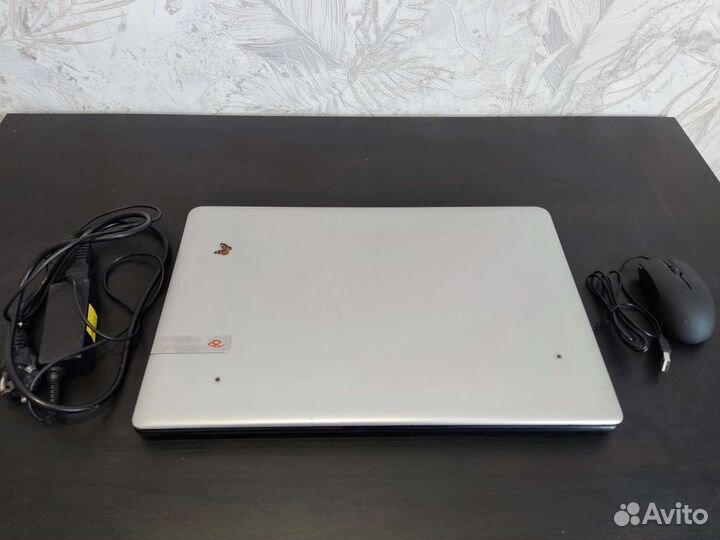 Ноутбук Packard Bell 4х ядерный