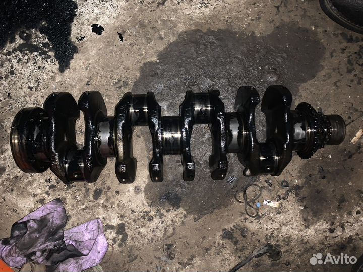 Коленвал Ford Transit 2000-06, 2,0 abfa