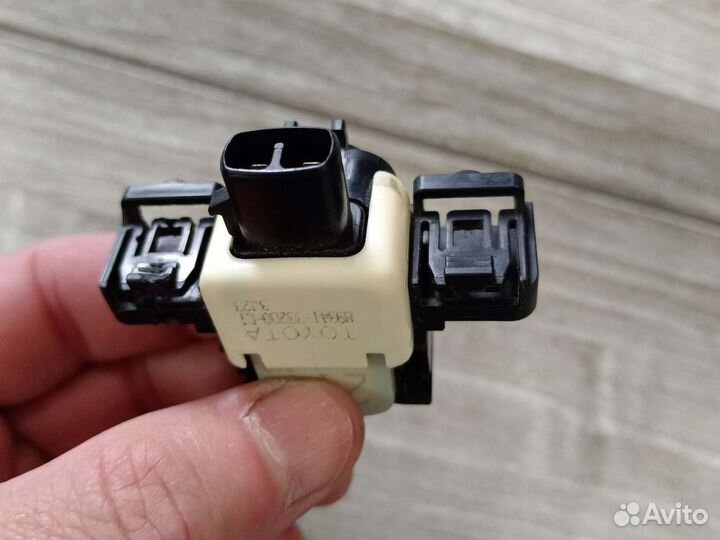 Lexus ES Парктроник черный Оригинал 2012-2015