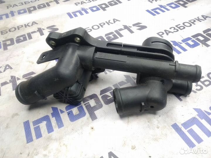 Корпус термостата Skoda Yeti 5L 1.2 TSI cbzb 2010