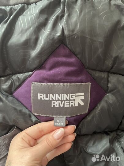 Аляска running river