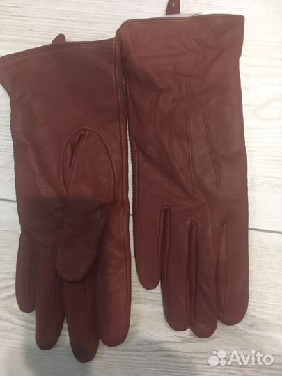 Перчатки женские кожаные новые