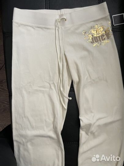 Спортиввй костюм