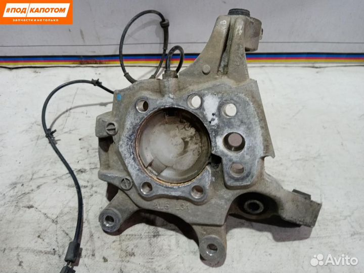 Кулак задний левый Nissan Teana J32 2008