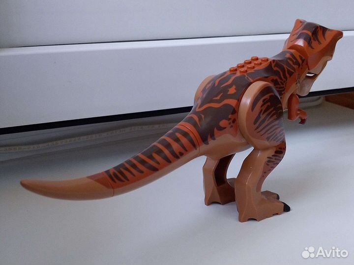 Lego jurassic world Ти-рекс