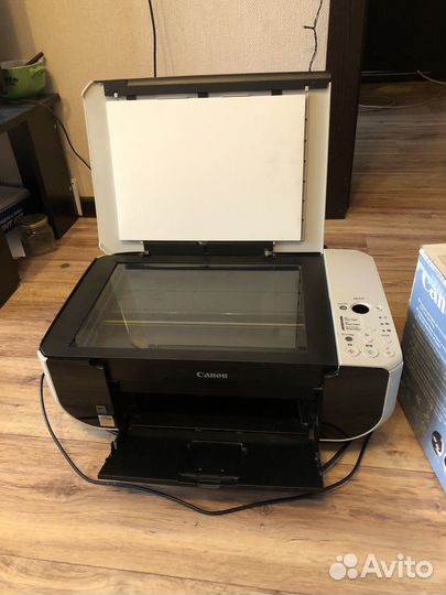 Цветной принтер Canon pixma MP210