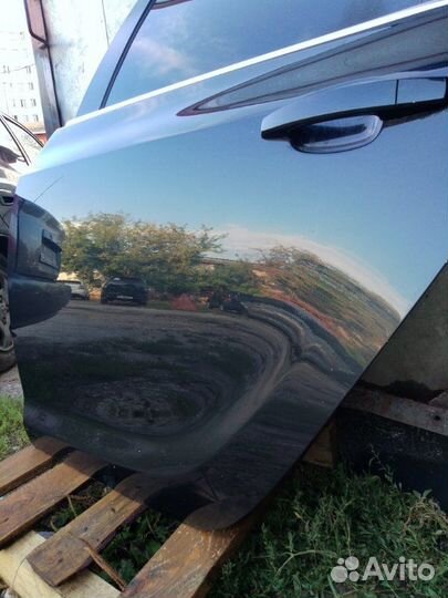 Дверь боковая задняя левая Opel Astra J седан 1.6