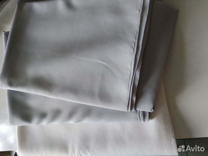 Отрезы тканей шелк,бархат и другие,шаль с люрексом