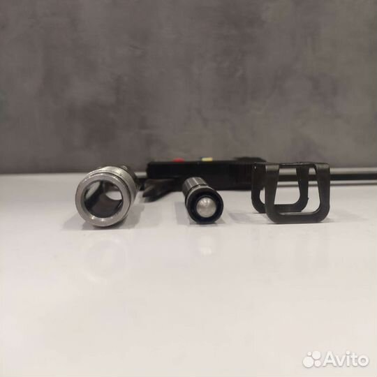 Поршень домкрата,скоба домкрата