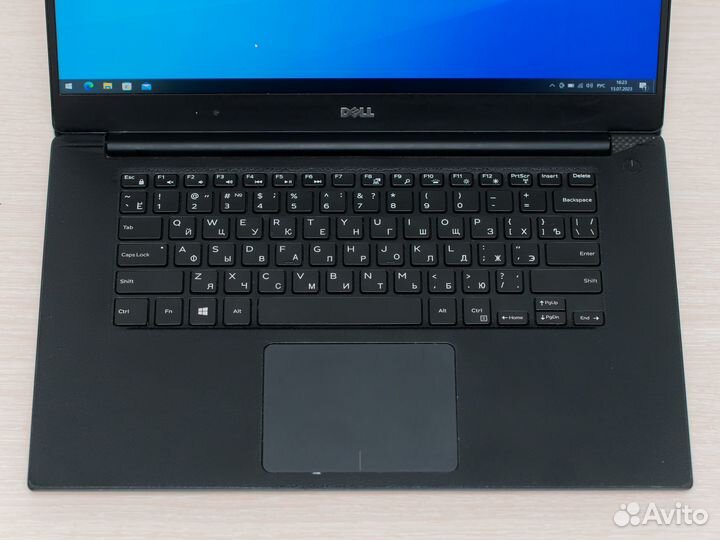 Dell XPS 15 9560 - i7, 16Гб, FHD