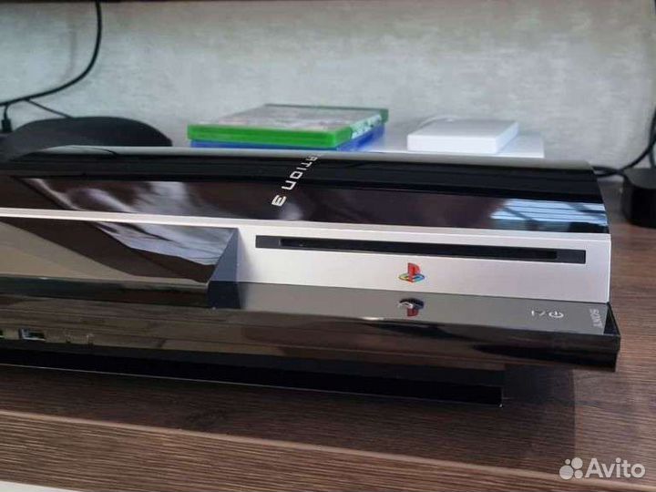 Игровая приставка Sony Playstation 3