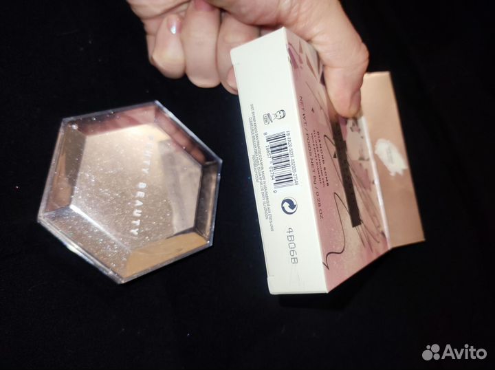 Fenty beauty хайлайтер diamond bomb