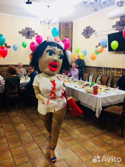 Шуточный стриптиз мед сестра ростовая кукла