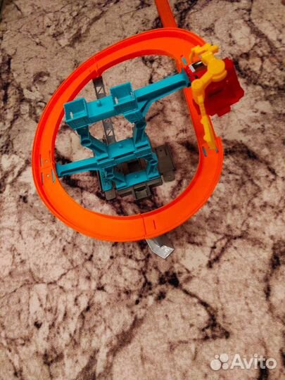 Машинки хот вилс и трек