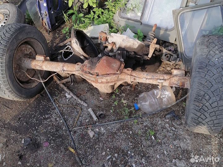 Запчасти для отечественных и иностранных авто