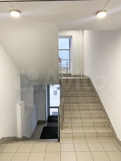 Торговое помещение, 100 м²