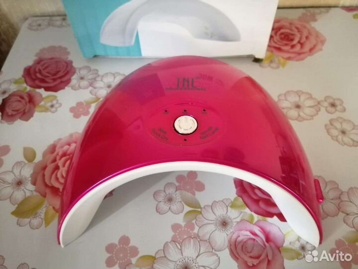 Лампа для ногтей